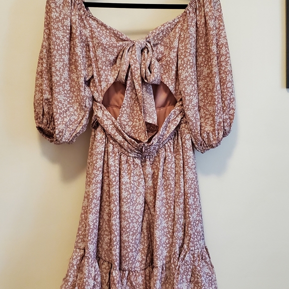 Brand new size small dusty pink floral print dress - Picture 2 of 5